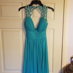 Betsy and Adam prom dress